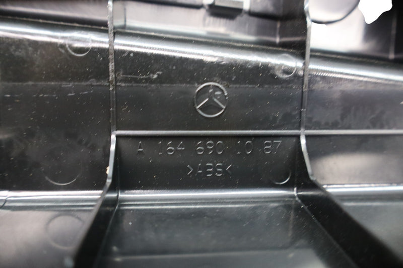 Load image into Gallery viewer, 07-12 Mercedes GL450 GL550 Rear Trunk Sill Plate Latch Cover Trim Panel Oem