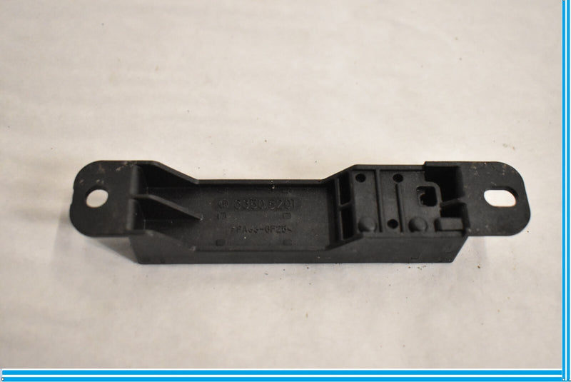 Load image into Gallery viewer, 15-20 Mercedes C300 W205 Keyless Entry Antenna Receiver Module 2059053005 Oem