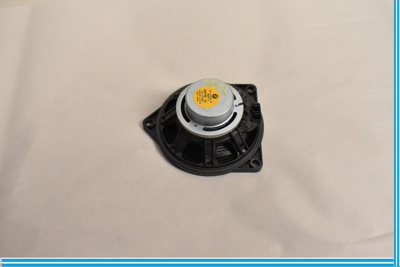 Load image into Gallery viewer, 09-15 BMW 750i 750Li F01 F02 F07 Door Audio Radio Mid-Range Speaker 9141501 Oem