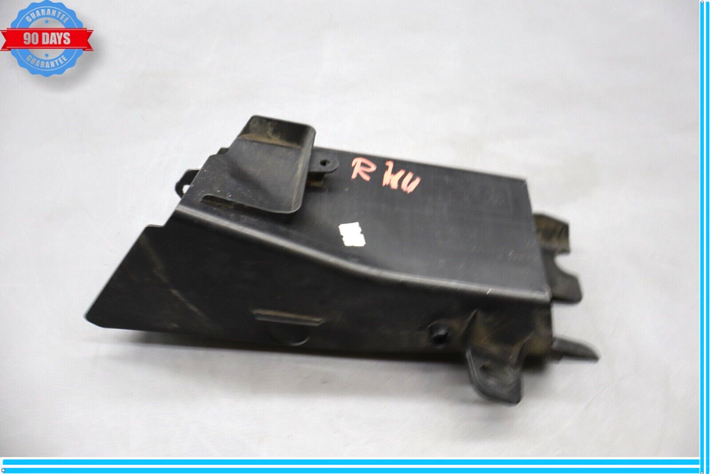 Load image into Gallery viewer, 11-13 BMW 528i 538i 550i xDrive Front Bumper Right Side Brake Air Duct Guide Oem