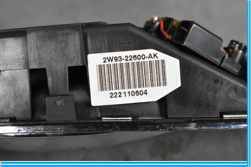 Load image into Gallery viewer, 04-09 Jaguar X350 X358 XJ8 Front Right Passenger Side Interior Door Handle Oem