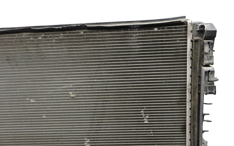 Load image into Gallery viewer, 14-22 Maserati Quattroporte M156 Ghibli Water Cooling Radiator A/C Condenser OEM