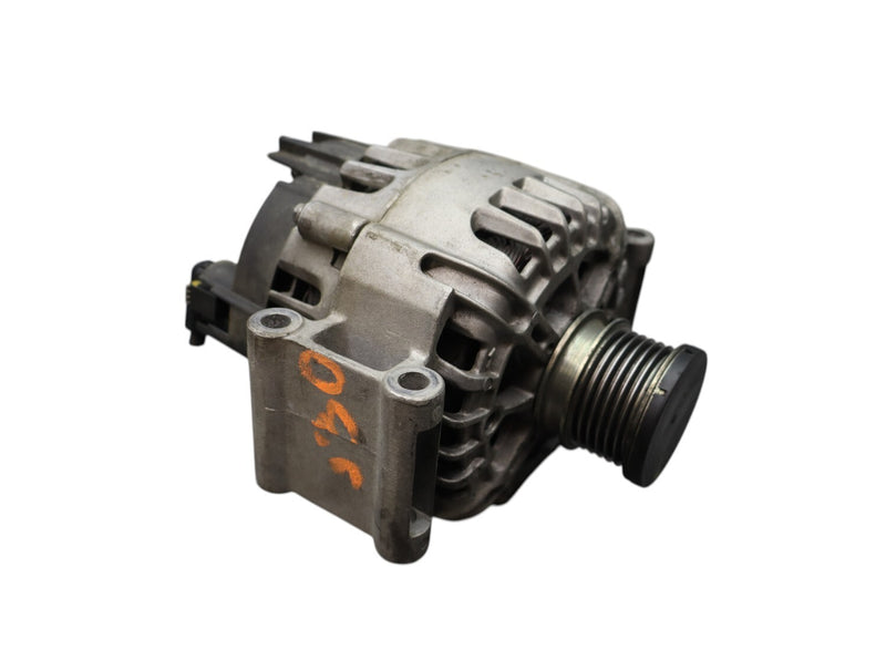 Load image into Gallery viewer, 12-15 Mercedes W204 C250 SLK250 Engine Alternator Generator Remanufactured Oem