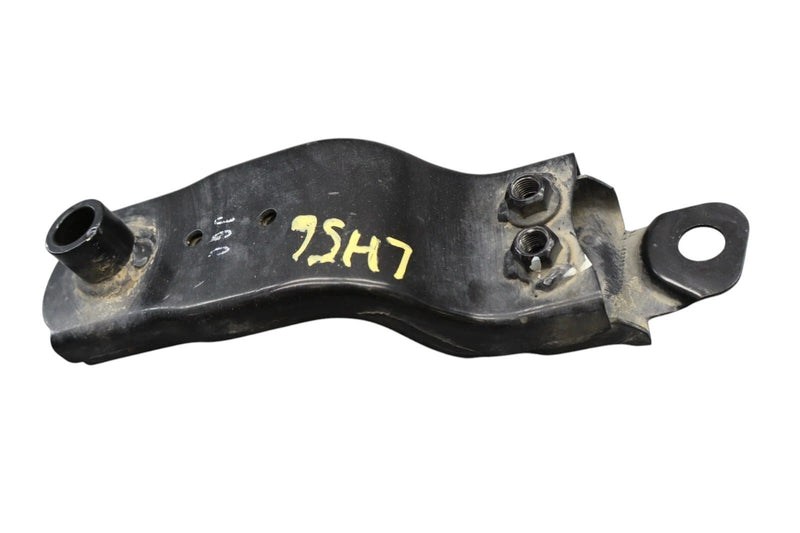 Load image into Gallery viewer, 15-20 Hyundai Genesis G80 Front Left Driver Side Subframe Support Bracket Oem