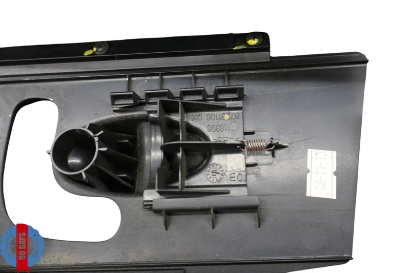 Load image into Gallery viewer, 14-20 Maserati Ghibli Right Side B Pillar Upper Cover Panel Trim 670089078 Oem