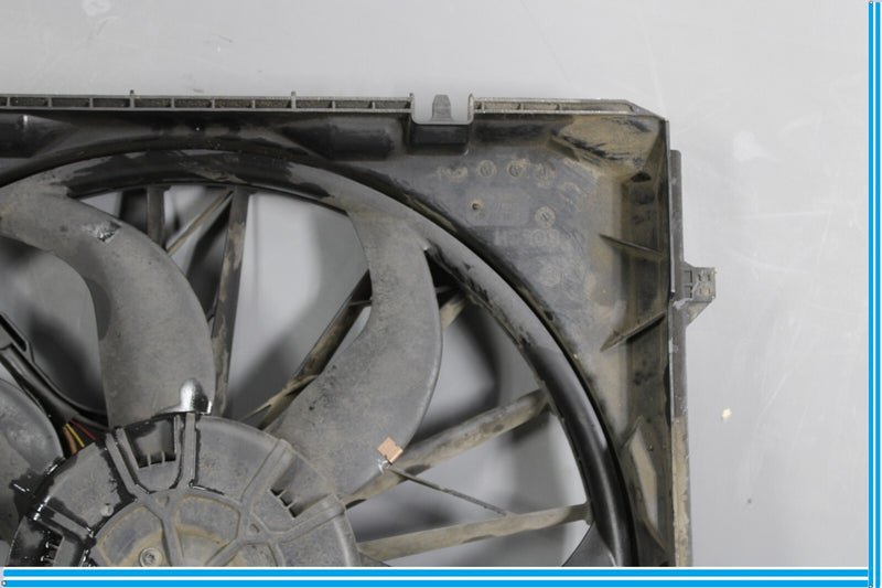 Load image into Gallery viewer, 07-13 BMW 335i 328i Engine Fan Assembly Oem
