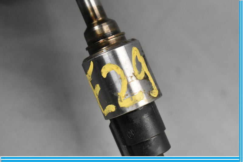 Load image into Gallery viewer, 10-19 Jaguar XJ XJL Range Rover Fuel Injector Only 1 Oem