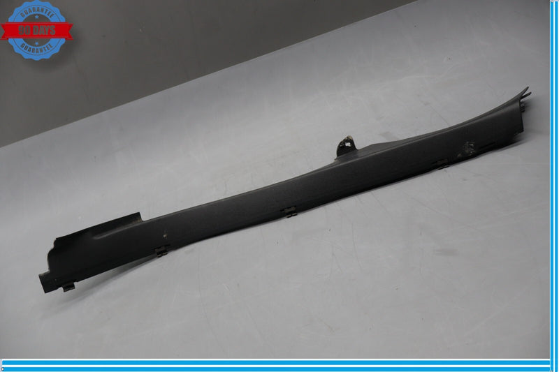 Load image into Gallery viewer, 08-14 Mercedes C300 C350 C63 AMG Rear Left Side Lower C-Pillar Trim Cover Oem