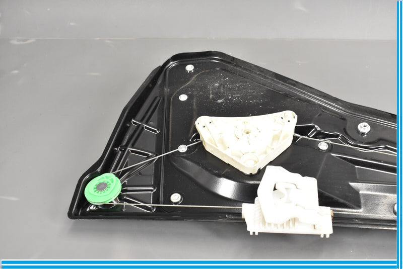 Load image into Gallery viewer, 10-13 Land Rover Range Rover Rear Left Side Door Window Regulator Oem