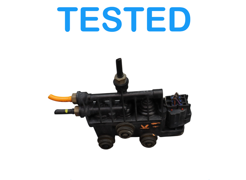 Load image into Gallery viewer, 05-16 Land Rover Range Rover Sport Air Suspension Valve Block Airmatic Oem