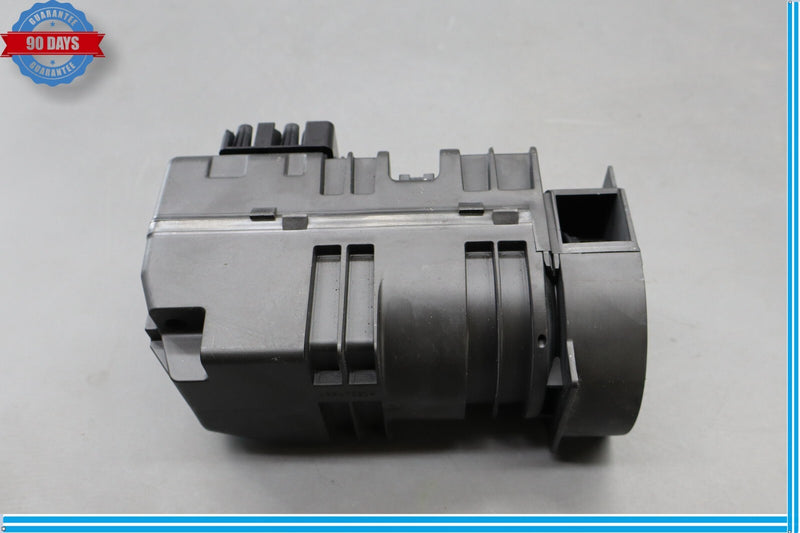 Load image into Gallery viewer, 07-20 Mercedes CLS550 SL550 Dynamic Seat Vacuum Pump 0008003648 Oem