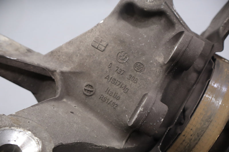 Load image into Gallery viewer, 10-17 BMW 535i 550i GT xDrive Rear Left Side Steering Spindle Knuckle Hub Oem