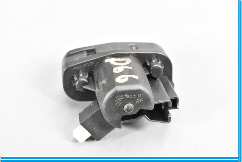 Load image into Gallery viewer, 07-14 Mercedes S550 CL550 W221 Trunk Lid Lock Latch Actuator A2217600161 Oem