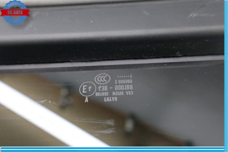 Load image into Gallery viewer, 11-17 Volkswagen Touareg Front Upper Panoramic Roof Sunroof Window Glass Oem