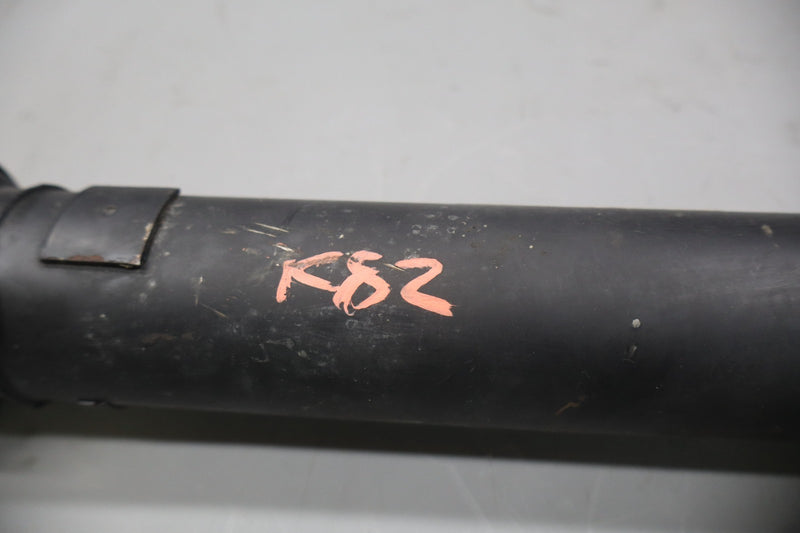 Load image into Gallery viewer, 11-17 Volkswagen Touareg Front Propeller Drive Shaft Driveshaft 7P0521101G Oem