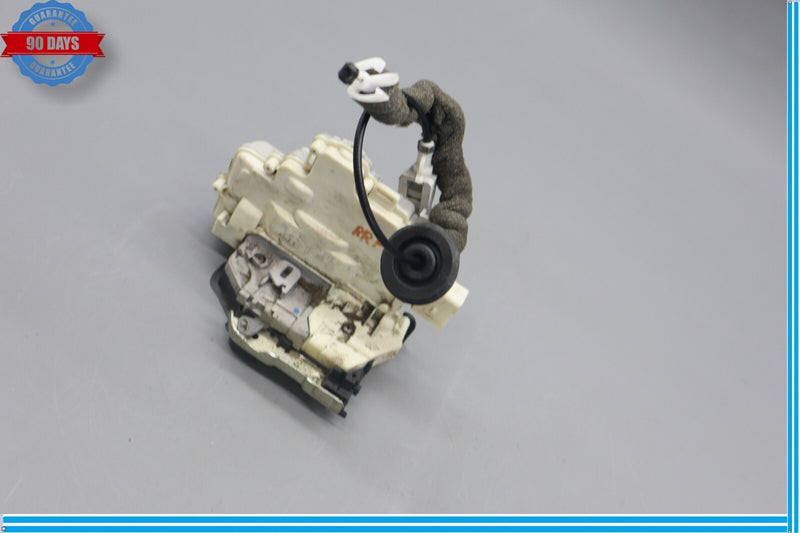Load image into Gallery viewer, 12-18 Audi A7 Quattro Rear Right Side Door Panel Lock Latch Actuator Oem
