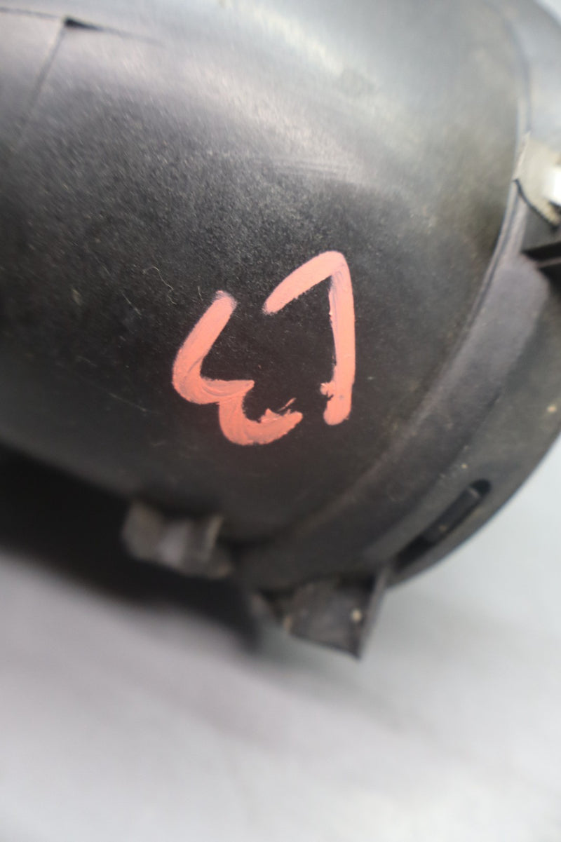 Load image into Gallery viewer, 03-09 Mercedes W209 CLK350 CLK500 C350 Air Intake Manifold Duct Hose Elbow Oem