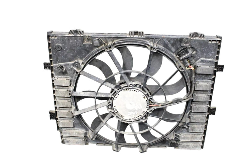 Load image into Gallery viewer, 11-17 Volkswagen VW Touareg Engine Radiator Cooling Fan Motor 7P0121207A Oem