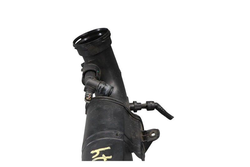 Load image into Gallery viewer, 16-21 BMW X1 Turbocharger Intercooler Air Duct Tube Hose Pipe 13717619268 OEM