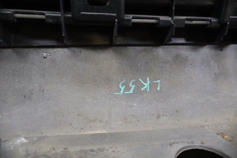 Load image into Gallery viewer, 10-17 BMW 535i 550i GT xDrive Left Driver Side Rocker Skirt Cover Molding OemDMG