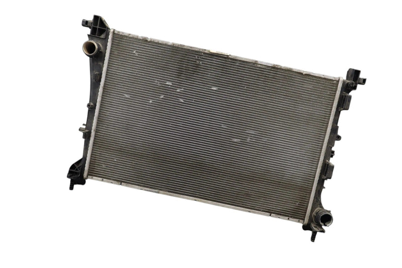 Load image into Gallery viewer, 14-17 Fiat 500L Engine Cooling Coolant Radiator 68202037AA OEM