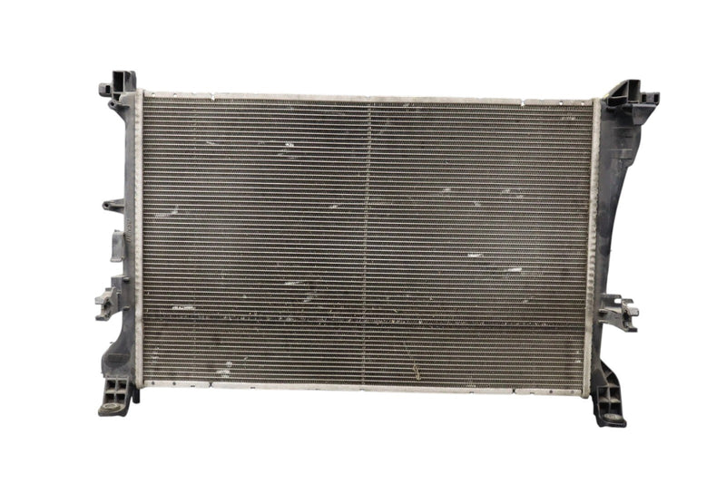 Load image into Gallery viewer, 14-17 Fiat 500L Engine Cooling Coolant Radiator 68202037AA OEM