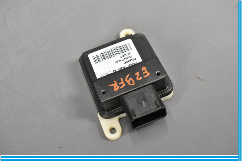 Load image into Gallery viewer, 10-15 Jaguar XJ XJL Front Right Passenger Seat Weight Sensor Control Module Oem