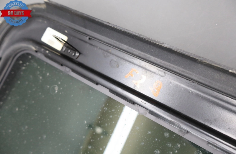 Load image into Gallery viewer, 03-13 Maserati Quattroporte S GT S M139 Moon Roof Sunroof Sun Roof Glass Oem