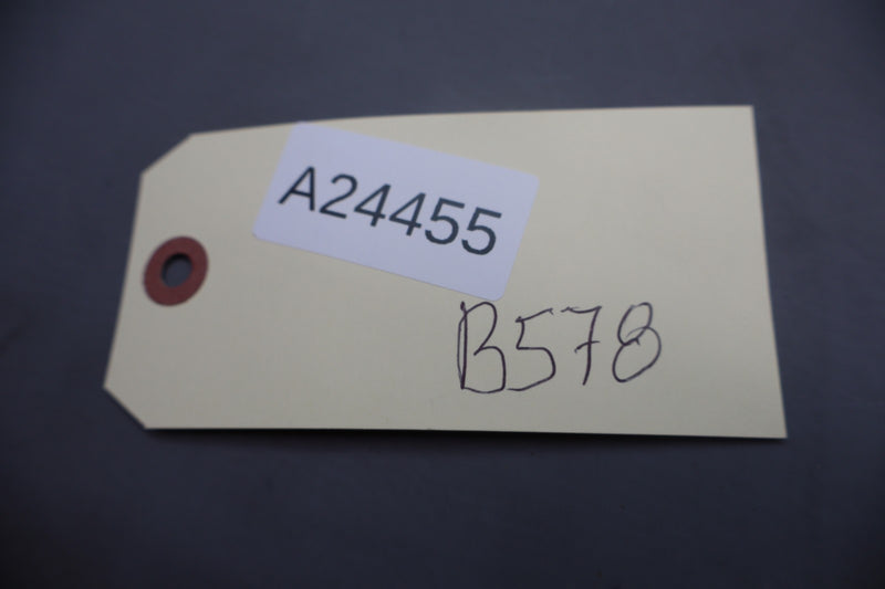 Load image into Gallery viewer, 11-17 Volkswagen Touareg Power Outlet Inverter Control Computer Module Oem