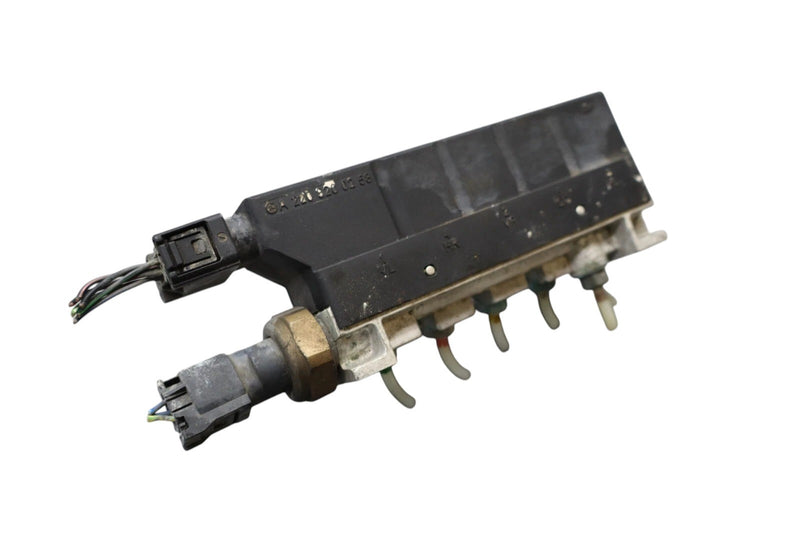 Load image into Gallery viewer, 00-06 Mercedes W220 S350 S430 Airmatic Air Suspension Valve Block 2203200258 Oem