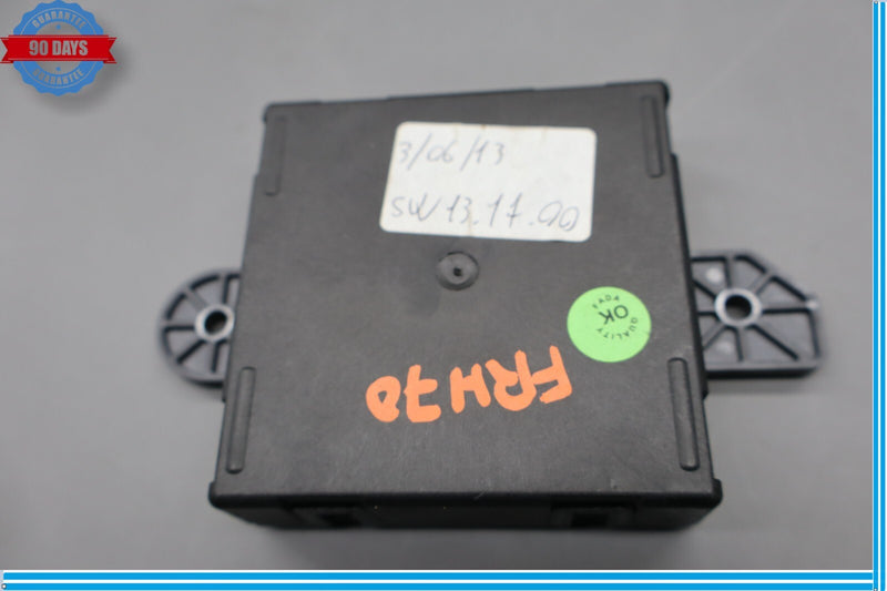Load image into Gallery viewer, 14-20 Maserati Quattroporte Front Right Side Door Computer Control Module OEM