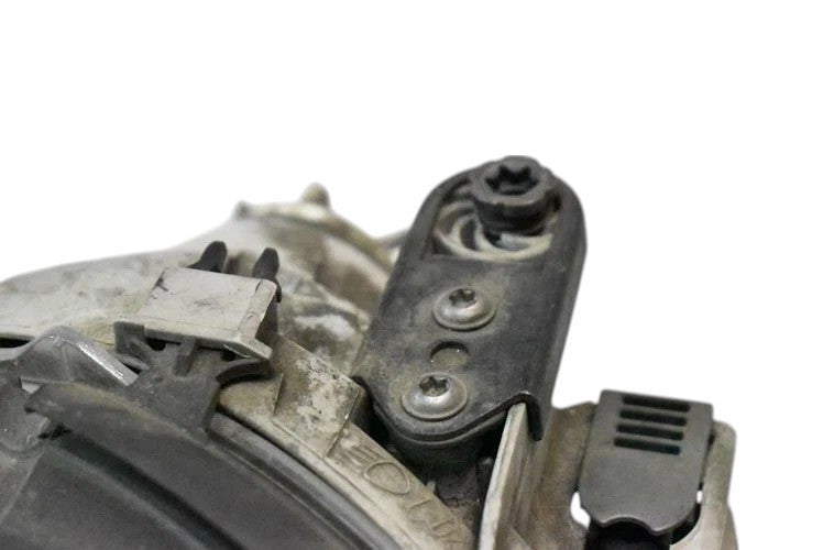 Load image into Gallery viewer, 01-04 Merz Benz C-Class W203 C203 C320 Right HID Headlight A2038201661 OEM