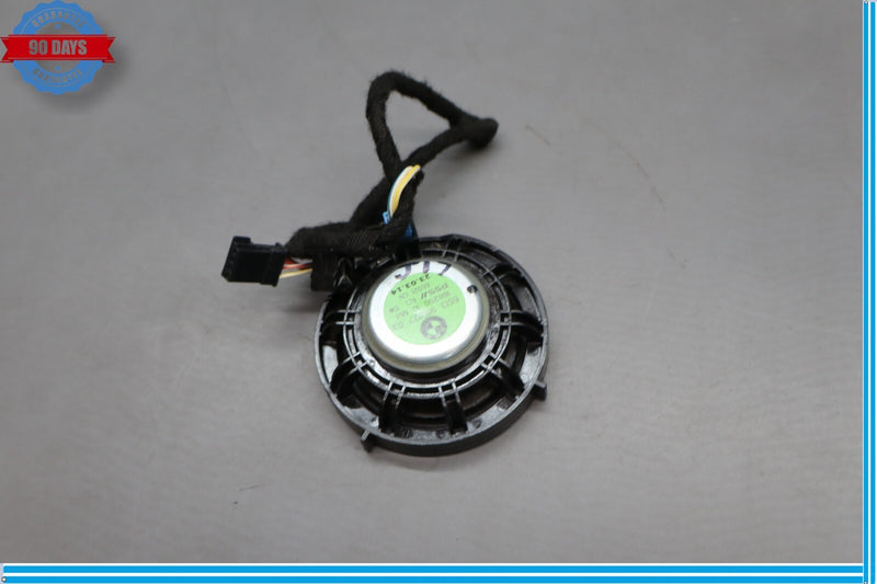 Load image into Gallery viewer, 14-21 BMW I01 i3 i3s Under Dash Emergency Loudspeaker Alarm Speaker Oem