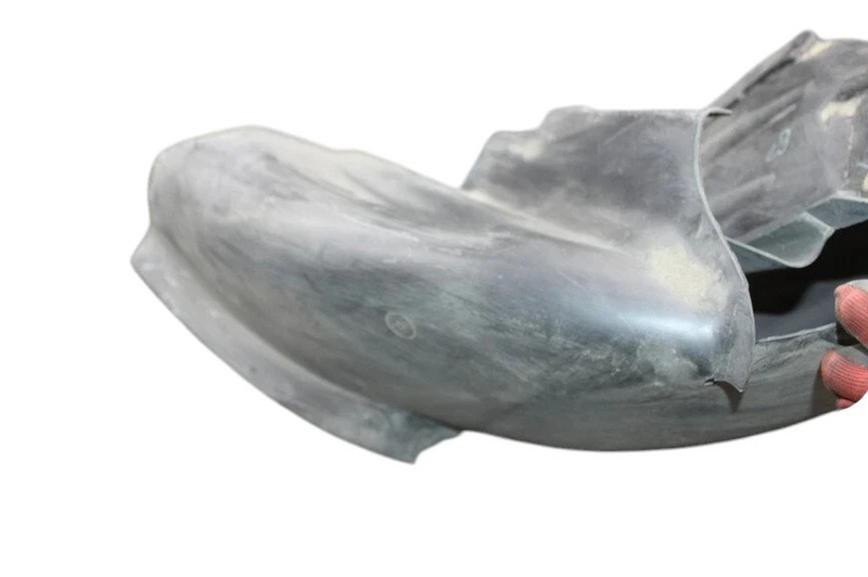 Load image into Gallery viewer, 14-17 Fiat 500L Rear Right Side Fender Liner Splash Guard Shield 51884829 Oem