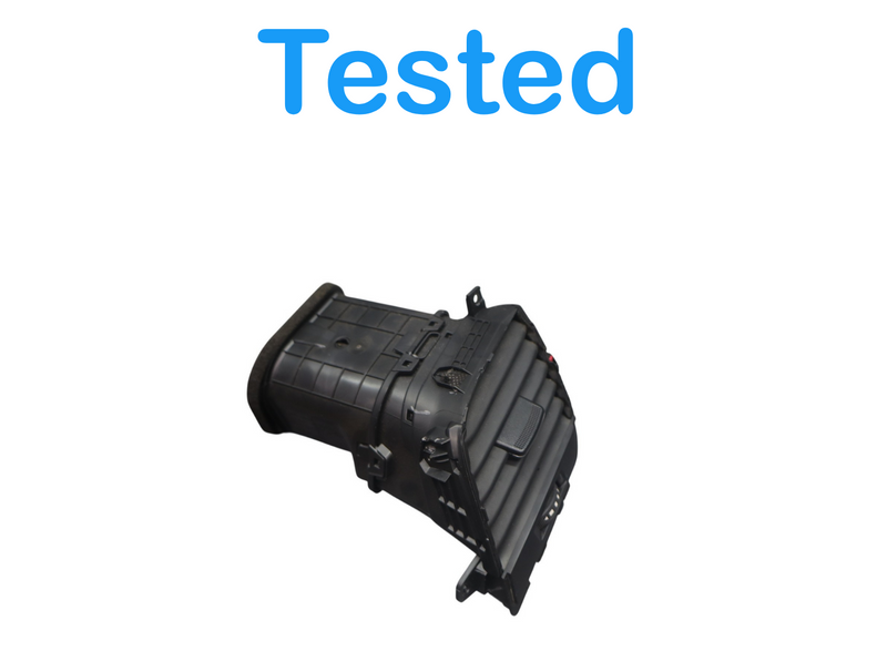 Load image into Gallery viewer, 15-20 Hyundai Genesis G80 Front Right Side Dash HVAC A/C AC Outer Air Vent Oem