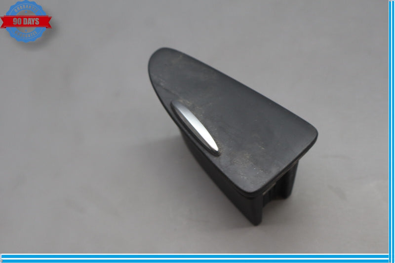 Load image into Gallery viewer, 11-16 Hyundai Equus SIG Rear Right Passenger Side Door Ashtray Compartment Oem