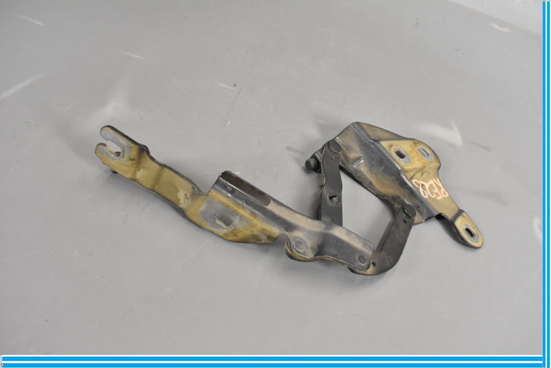 Load image into Gallery viewer, 12-15 BMW E84 X1 Front Right Passenger Side Hood Bonnet Hinge Oem
