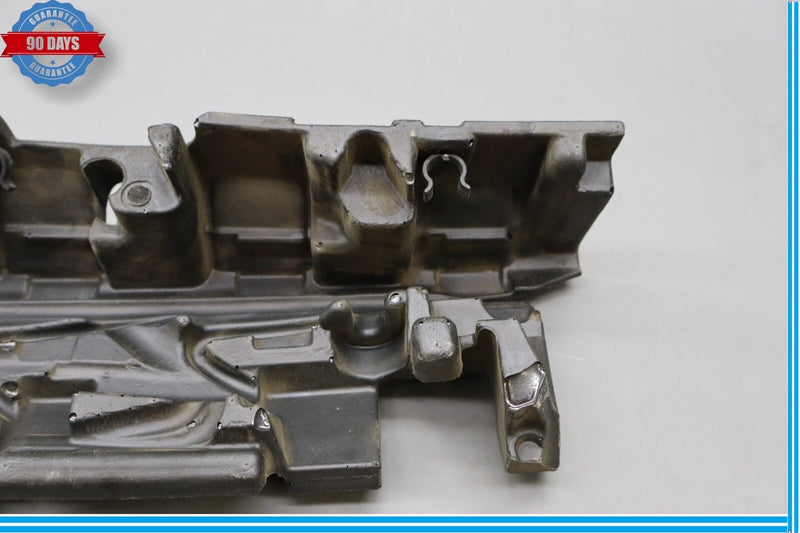 Load image into Gallery viewer, 11-20 Mercedes X166 GL450 GL550 Right Passenger Side Air Cleaner Insulator Oem