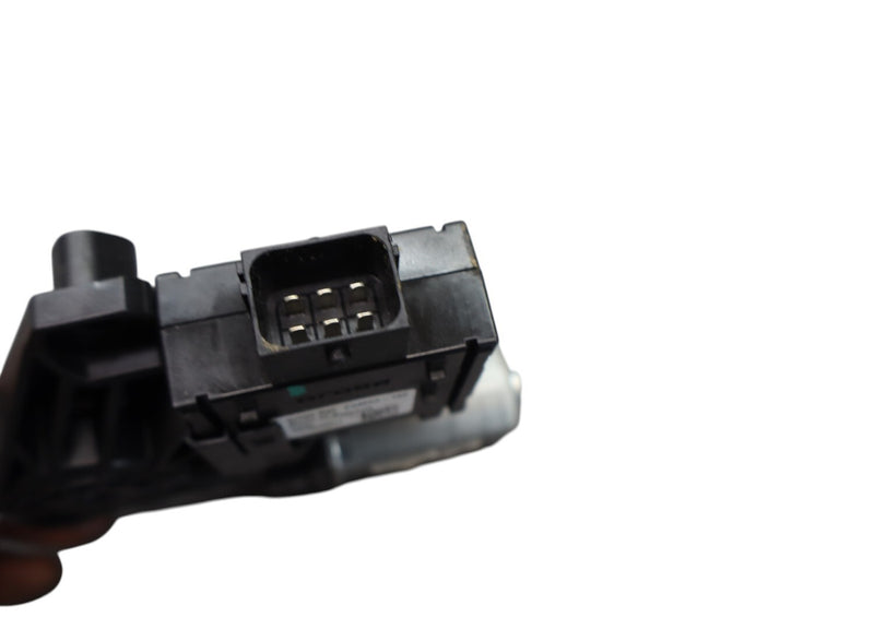 Load image into Gallery viewer, 17-21 Alfa Romeo Giulia Rear Left Side Door Window Regulator Motor Oem