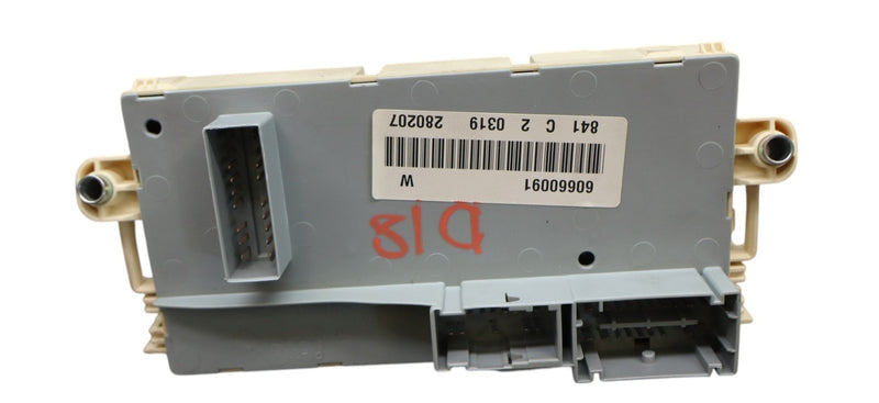 Load image into Gallery viewer, 03-19 Maserati Quattroporte M139 GranTurismo M145 Front Relay Fuse Box Oem