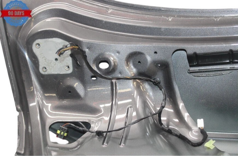 Load image into Gallery viewer, 14-20 Maserati Ghibli M157 Trunk Lid Shell Cover Panel Assembly Black OEM