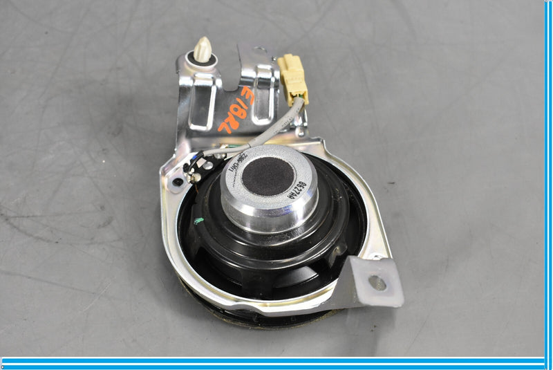 Load image into Gallery viewer, 07-17 Lexus LS460 Rear Left Driver Side Door Audio Radio Speaker Oem