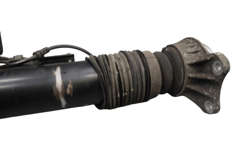 Load image into Gallery viewer, 10-16 BMW 535i GT Rear Right Side Shock Absorber Struts Black 37126851140 Oem