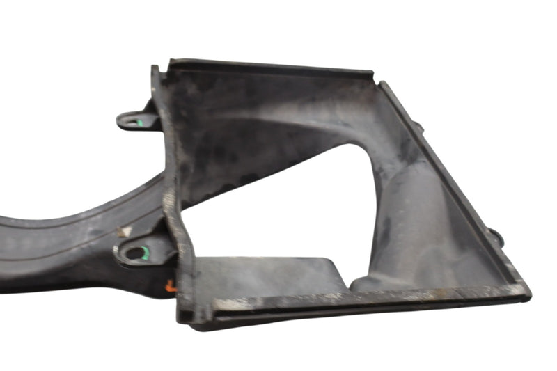 Load image into Gallery viewer, 14-20 Maserati Ghibli M157 Front Left Intercooler Duct Shroud 670004140 Oem
