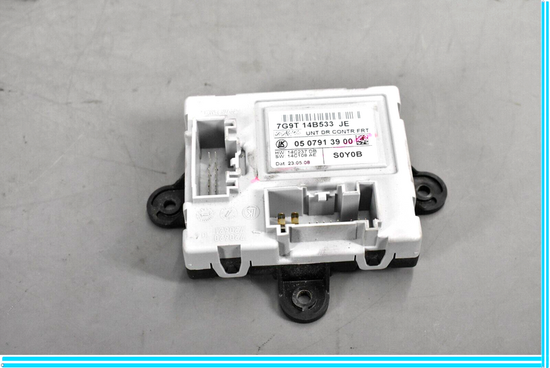 Load image into Gallery viewer, 09-15 Jaguar XF Front Right Passenger Side Door Control Module Unit Oem