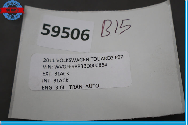 Load image into Gallery viewer, 11-14 Volkswagen VW Touareg Front Overhead Central Console Dome Light Oem