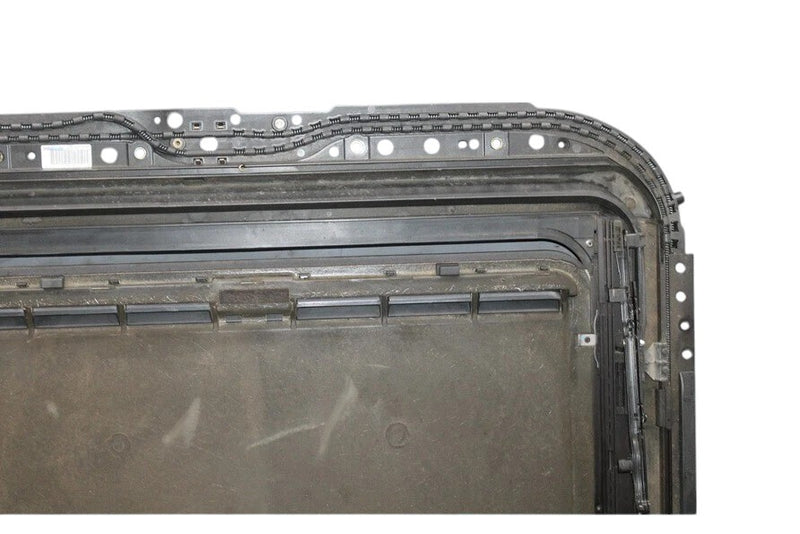 Load image into Gallery viewer, 12-18 Audi A7 A7 Quattro Sunroof Glass W/ Black Headliner 4G8-877-041 OEM