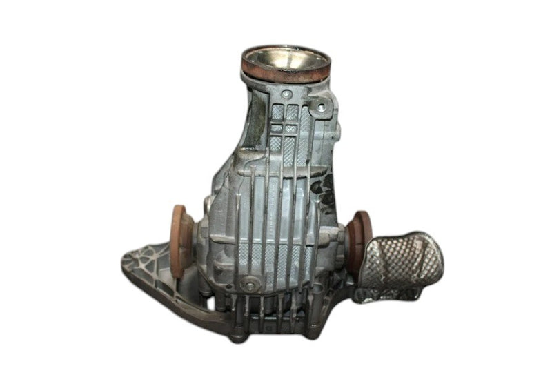Load image into Gallery viewer, 12-18 Audi A6 A6 Quattro Rear Axle Differential Diff Carrier Assembly Oem