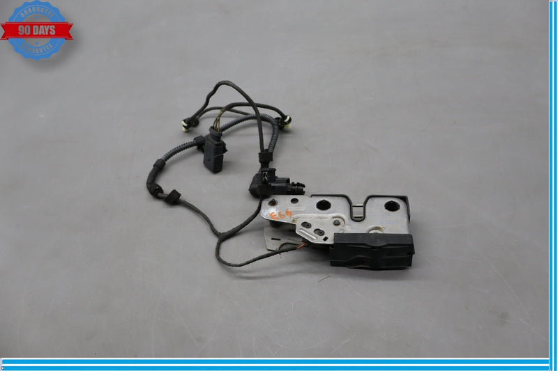Load image into Gallery viewer, 12-17 Volkswagen VW Rear Side Trunk Lock Latch Actuator 3AB823509C Oem