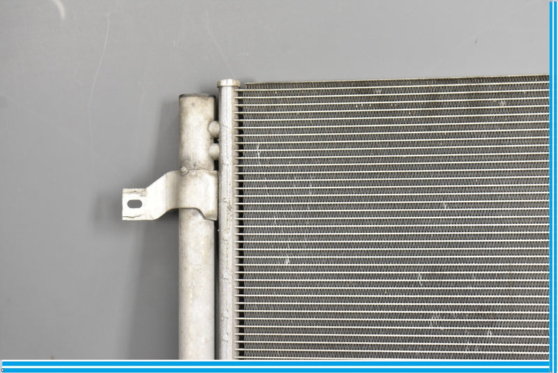Load image into Gallery viewer, 10-15 Jaguar XJ XJL A/C Air Conditioning Condenser Radiator Oem